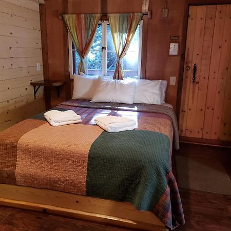 Riverside Campground & Cabins 大苏尔 外观 照片